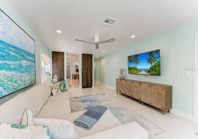 3rd image of 580 Linley St, Longboat Key, FL 34228 | MLS# A4699520