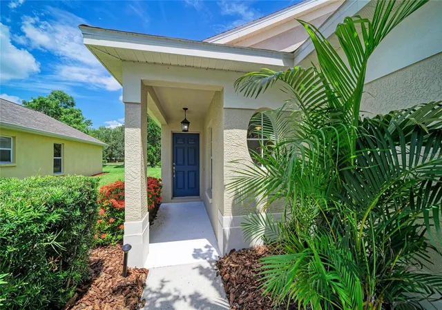 3rd image of 6308 Robin Cvs, Bradenton, FL 34202 | MLS# A4699521
