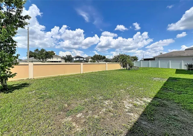 32nd image of 14425 Dunrobin Dr, Wimauma, FL 33598 | MLS# TB8527528