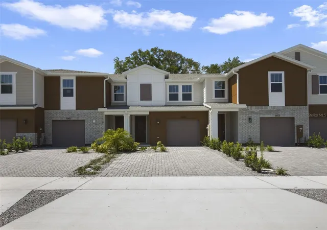 1st image of 1649 Greenleaf Wood Cvs, Oviedo, FL 32765 | MLS# O6423733