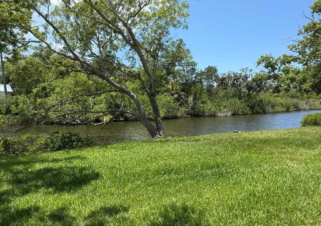 Homes for sale in New Port Richey, FL | 4142 Hampton Dr #4142, New Port Richey, FL 34652 | MLS# W7887496