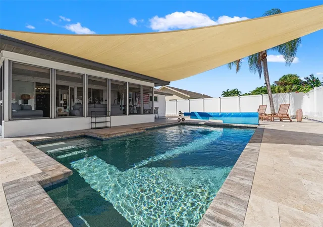 Photo 2 of Single family home for sale at 6020 10th Avenue W, Bradenton, FL 34209 | MLS# A4699524 | Listing updated on 2026-10-22