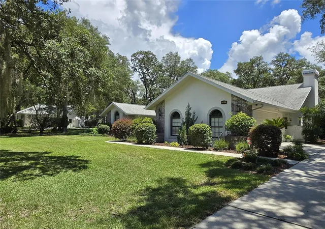 Photo 3 of Single family home for sale at 244 W Massachusetts St, Hernando, FL 34442 | MLS# OM728168 | Listing updated on 2026-07-18
