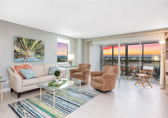 2nd image of 10355 Paradise Blvd #412, Treasure Island, FL 33706 | MLS# TB8527561