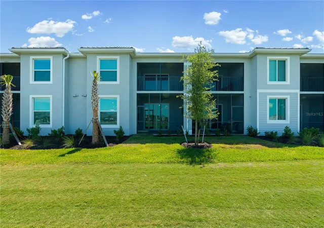 Homes for sale in Lakewood Ranch, FL | 19015 Scallop Loop #103, Lakewood Ranch, FL 34211 | MLS# A4699527