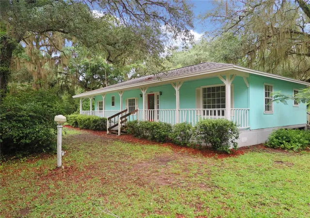 1st image of 11519 Se 225th Dr, Hawthorne, FL 32640 | MLS# GC541826