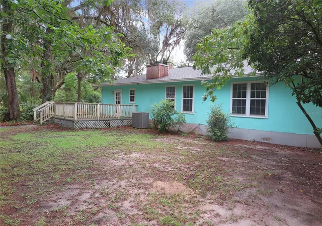 3rd image of 11519 Se 225Th Dr, Hawthorne, FL 32640 | MLS# GC541826