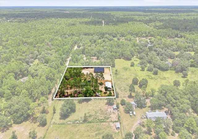 Homes for sale in Dunnellon, FL | 5970 W Inland, Dunnellon, FL 34433 | MLS# OM728172