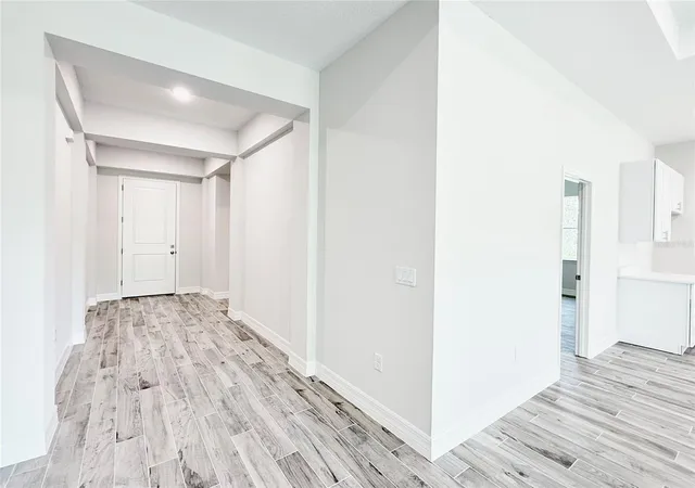 Photo 3 of Single family home for sale at 30280 W Bluebell Ave, Eustis, FL 32736 | MLS# G5114854 | Listing updated on 2026-10-09