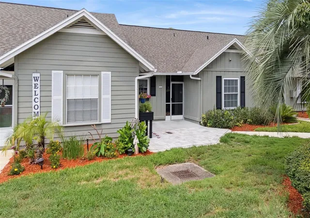 Photo 1 of Condo for sale at 1112 Villa Ln #84, Apopka, FL 32712 | MLS# G5114856 | Listing updated on 2026-09-01