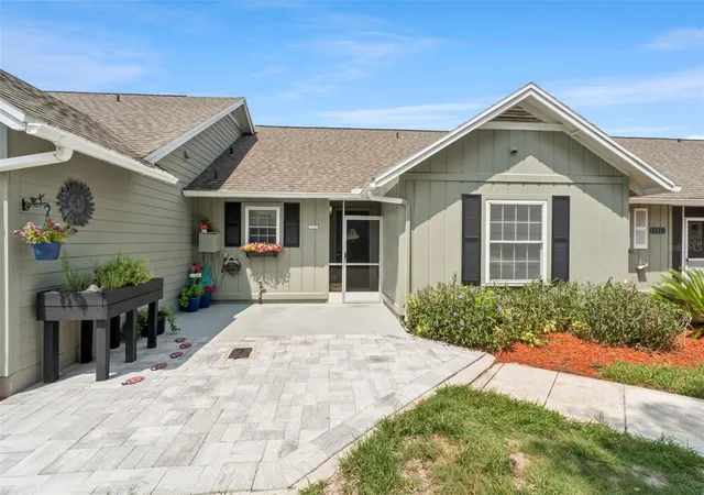 Photo 3 of Condo for sale at 1112 Villa Ln #84, Apopka, FL 32712 | MLS# G5114856 | Listing updated on 2026-09-01