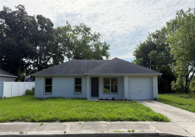 Homes for sale in Sanford, FL | 2231 Water St, Sanford, FL 32771 | MLS# S5153390