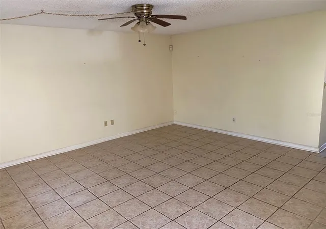 3rd image of 11720 Raintree Lake Ln #B, Tampa, FL 33617 | MLS# TB8527604