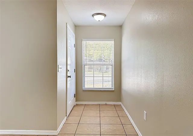 Homes for sale in Ruskin, FL | 1308 Casa Bonita Ave, Ruskin, FL 33570 | MLS# TB8527613