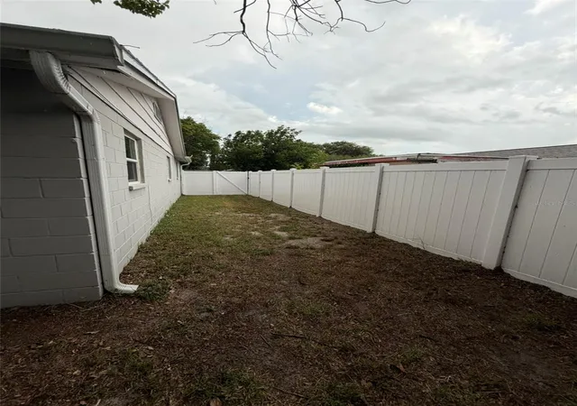 34th image of 1119 17th Ave Sw, Largo, FL 33778 | MLS# TB8527625