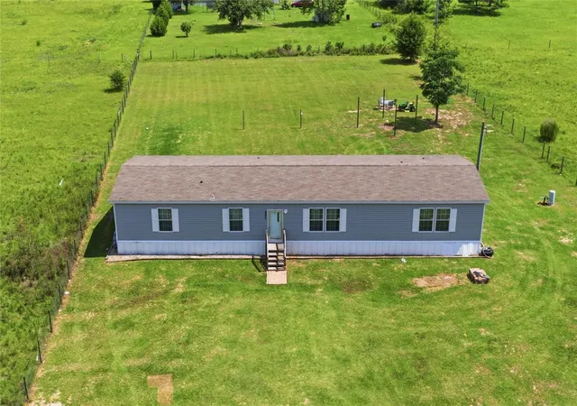 2nd image of 9831 Ne 100th St, Archer, FL 32618 | MLS# GC541831
