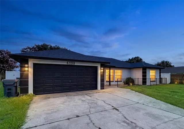 Single family home for sale at 8017 Glenridge Ln, LAKELAND, FL 33809 | MLS# P4939265