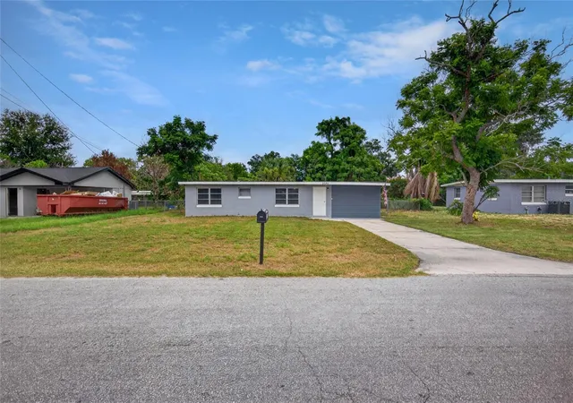 Photo 2 of Sale Pending at 2390 29th Street Nw, Winter Haven, FL 33881 | MLS# TB8527635 | Listing updated on 2026-09-16