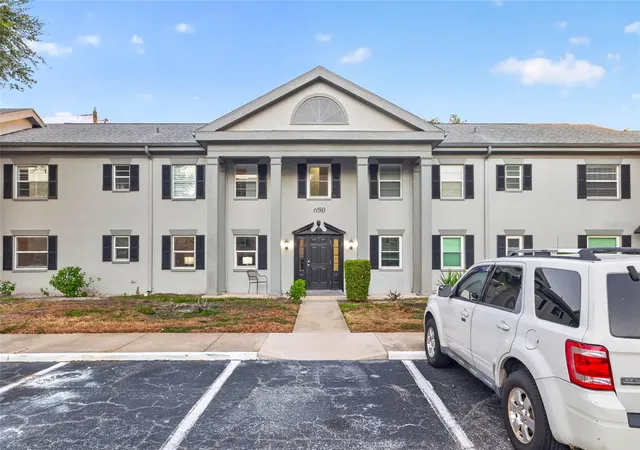 1st image of 1190 Rue Des Chateaux #1A, St Petersburg, FL 33707 | MLS# TB8527640