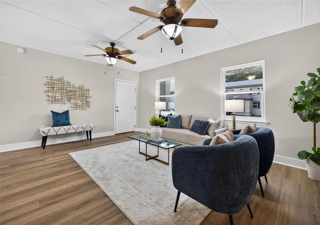 Listing Photo 5 - Condo for sale in building located at 1190 Rue Des Chateaux, South Pasadena, FL 33707 - Unit #1A
