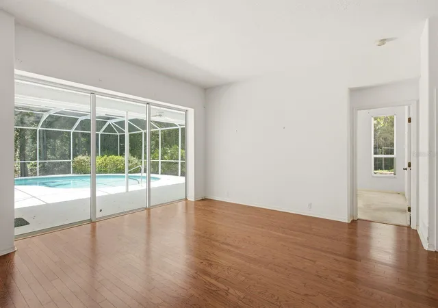 4th image of 3951 Brightside Ln, Palm Harbor, FL 34685 | MLS# TB8527644