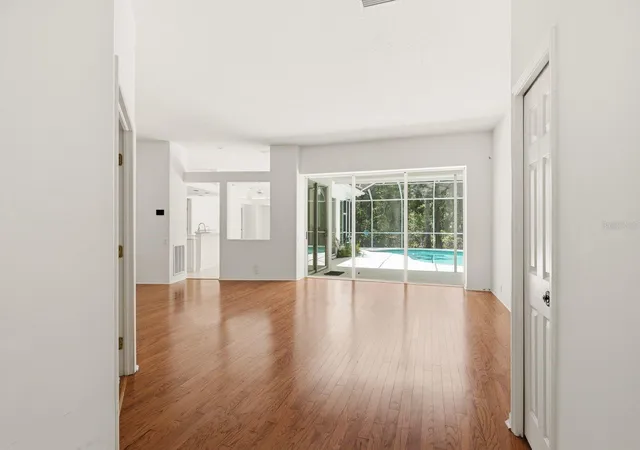5th image of 3951 Brightside Ln, Palm Harbor, FL 34685 | MLS# TB8527644