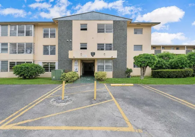 Photo 1 of Condo for sale at 110 Royal Palm Rd #208, Hialeah, FL 33016 | MLS# GC541833 | Listing updated on 2026-09-16