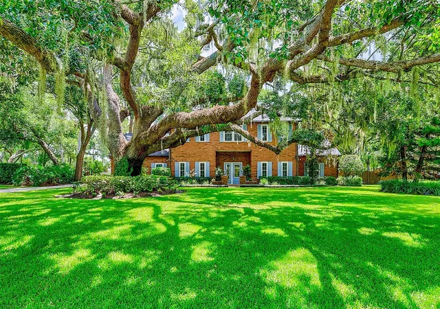 Photo 1 of Single family home for sale at 807 Centerbrook Dr, BRANDON, FL 33511 | MLS# TB8527654 | Listing updated on 2026-10-07