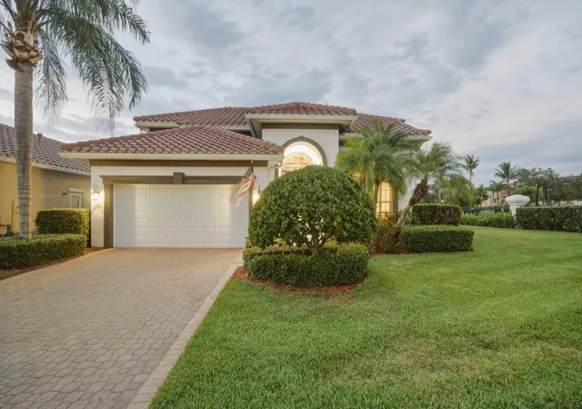 3rd image of 1110 3Rd St E, Palmetto, FL 34221 | MLS# TB8527671