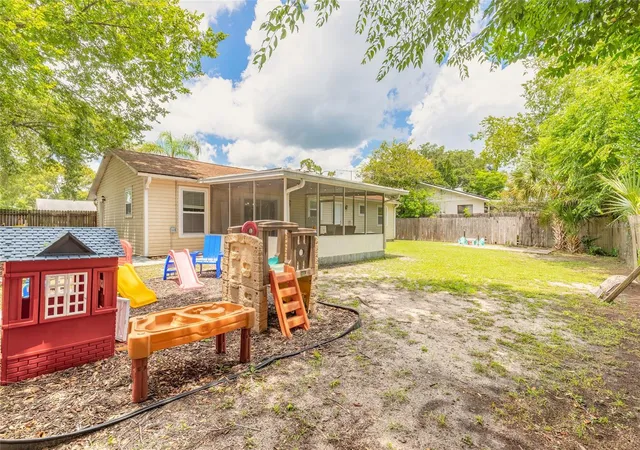 Homes for sale in Edgewater, FL | 3223 Umbrella Tree Dr, Edgewater, FL 32141 | MLS# NS1088694