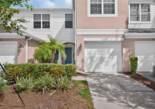 Photo 2 of Townhouse for sale at 1121 Loyola Ct, Sanford, FL 32771 | MLS# O6423825 | Listing updated on 2026-09-28