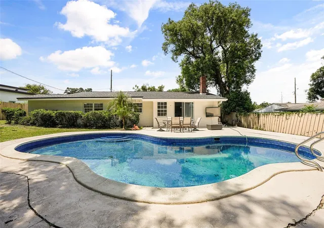2nd image of 2803 Riddle Dr, Winter Park, FL 32789 | MLS# O6423829