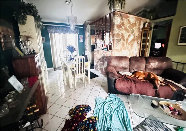 Photo 3 of Sale Pending at 8168 Strada Dr, Orlando, FL 32822 | MLS# O6423831 | Listing updated on 2026-10-26