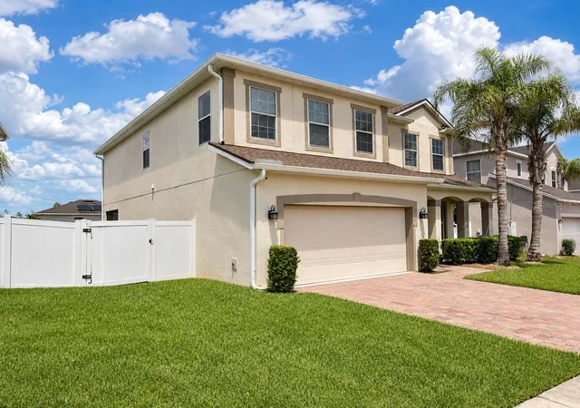 3rd image of 3447 Gretchen Dr, Ocoee, FL 34761 | MLS# TB8527685