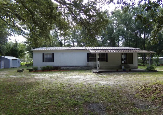 1st image of 12199 Sw 44th Dr, Webster, FL 33597 | MLS# W7887503