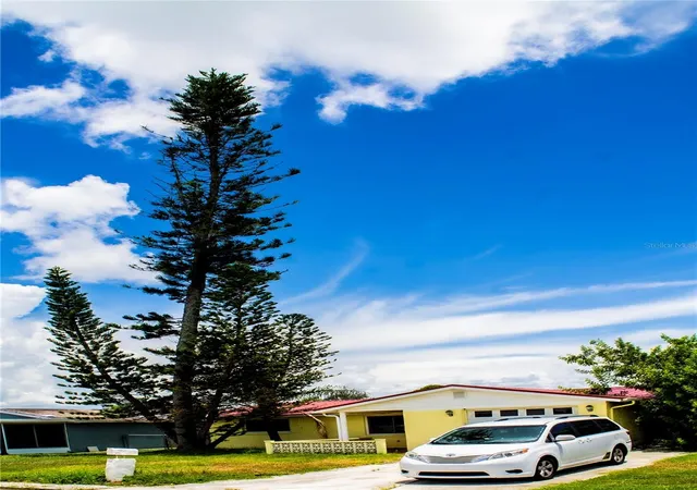 Photo 1 of Single family home for sale at 3806 Baden Dr, Holiday, FL 34691 | MLS# TB8527690 | Listing updated on 2026-07-11
