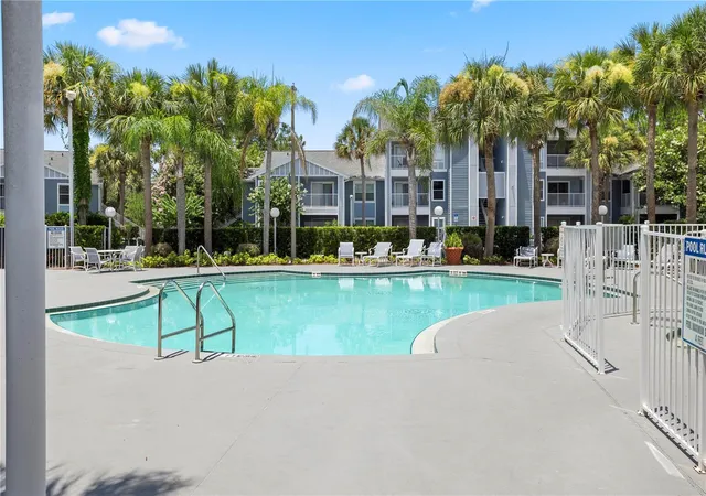 Homes for sale in Lake Mary, FL | 2504 Grassy Point Drive, Lake Mary, FL 32746 | Houzeo