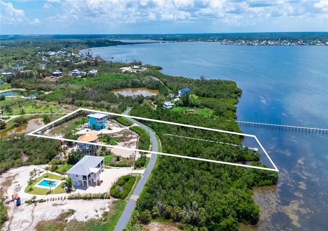 Homes for sale in Terra Ceia, FL | 180 Horseshoe Loop Rd, Terra Ceia, FL 34250 | MLS# A4699550