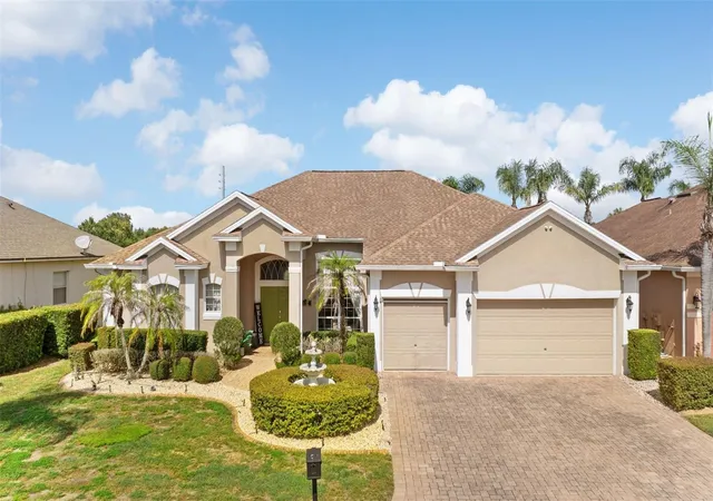 1st image of 622 Golf Course Pkwy, Davenport, FL 33837 | MLS# O6423850