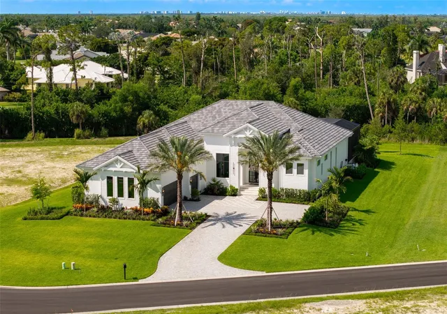 5th image of 15850 Hampton View Ct, Fort Myers, FL 33908 | MLS# TB8527703