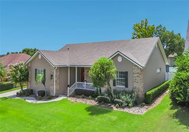 Photo 2 of Single family home for sale at 1953 Viewpoint Landings Rd, Lakeland, FL 33810 | MLS# L4963397 | Listing updated on 2026-10-05