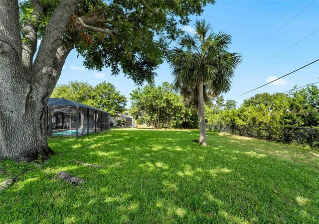 Homes for sale in Nokomis, FL | 107 Corot Dr, Nokomis, FL 34275 | MLS# D6148028