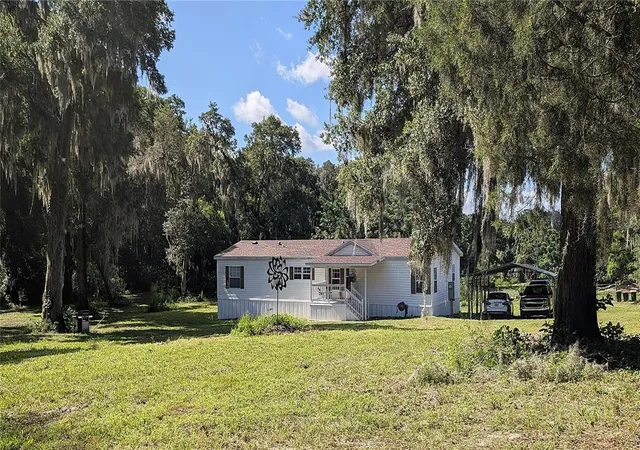 1st image of 123 Amos Rd, Crescent City, FL 32112 | MLS# V4950127