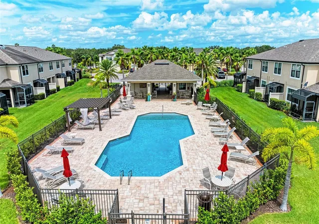 Photo 3 of Townhouse for sale at 5286 78th Street Cir E, Bradenton, FL 34203 | MLS# A4699555 | Listing updated on 2026-09-12