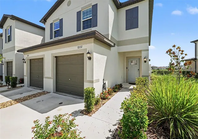 5th image of 32137 Powderpuff Mimosa Dr, San Antonio, FL 33576 | MLS# TB8527714
