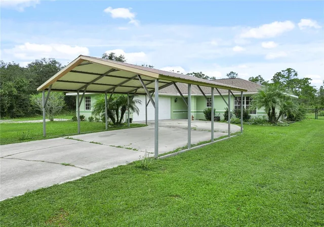 2nd image of 3500 Hibiscus Dr, Indian Lake Estates, FL 33855 | MLS# P4939270
