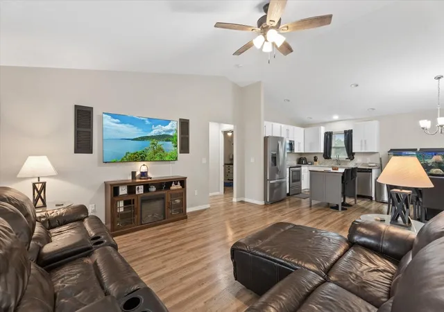 3rd image of 8288 Sw Sunnybreeze Rd, Arcadia, FL 34269 | MLS# A4699559