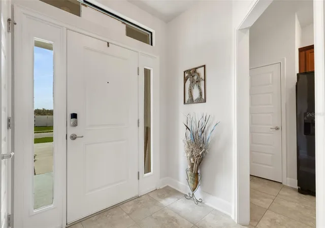 3rd image of 220 Heritage Park Ln, Mulberry, FL 33860 | MLS# L4963403