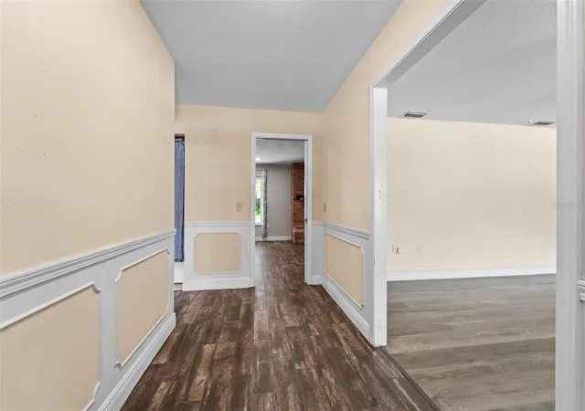 5th image of 710 Debra Lynne Dr, Brandon, FL 33511 | MLS# TB8527757