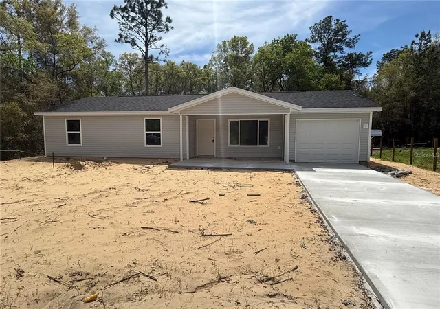 1st image of 8 Sequoia Dr Crse, Ocklawaha, FL 32179 | MLS# GC541847
